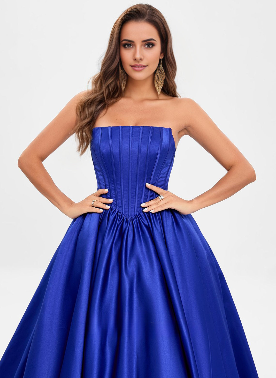 Ball-Gown/Princess Straight Floor-Length Satin Prom Dresses